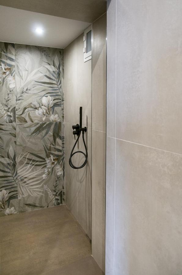 Suite 18 Luxury Apartments Bari Exterior foto